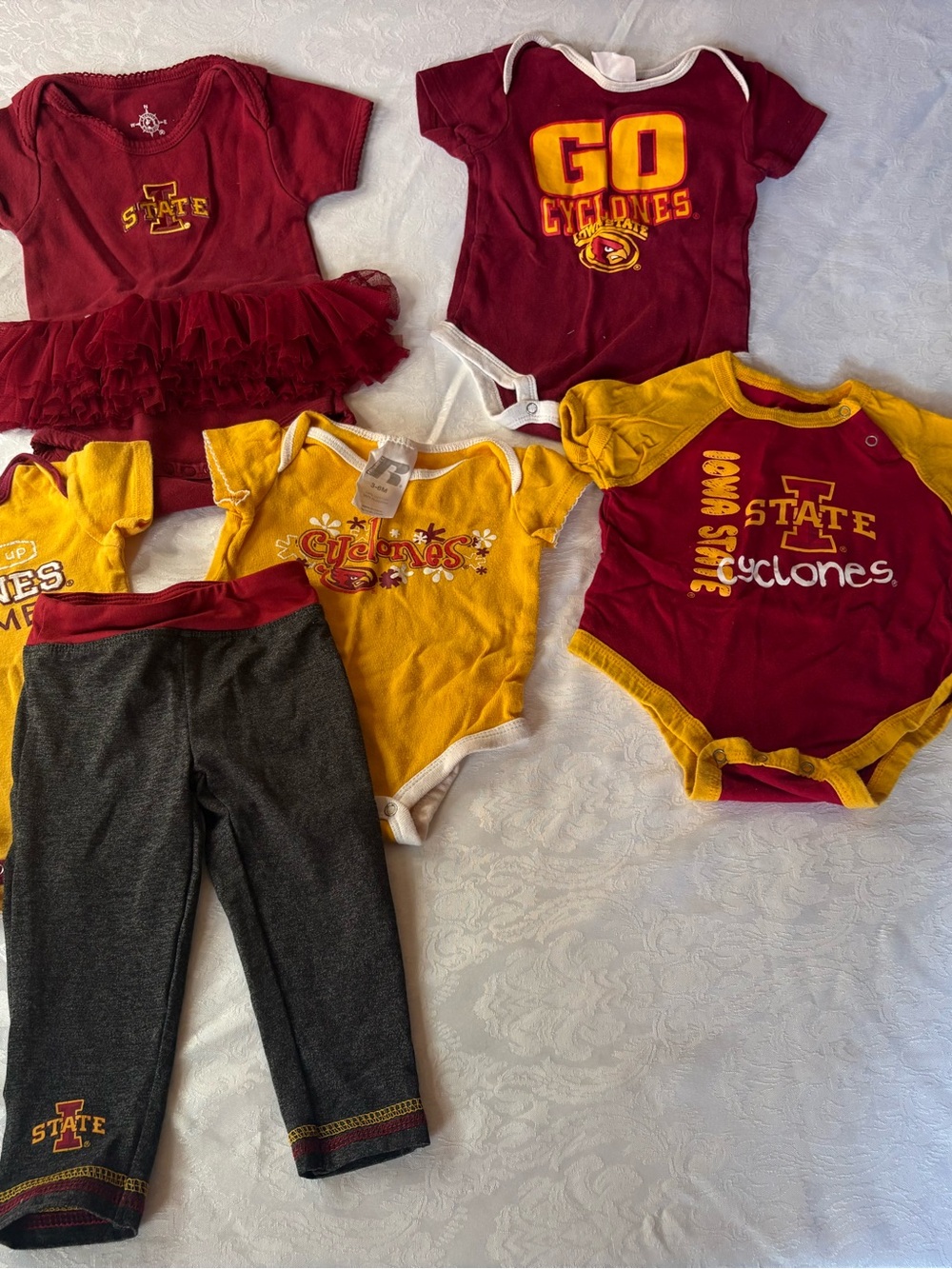 Iowa state cyclones 3-6 mo girls 6 items